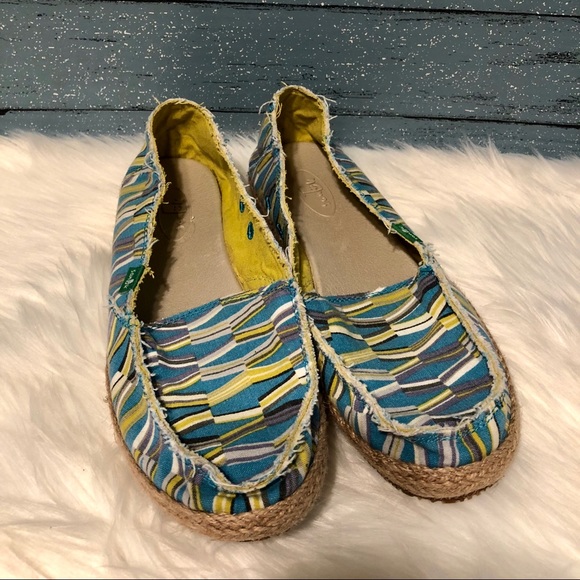 Sanuk Shoes - Sanuk Espadrilles Like new!!! Size 9